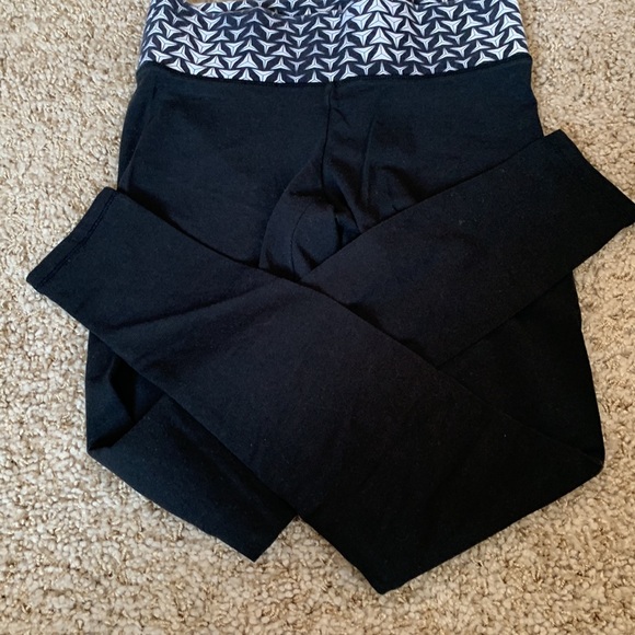 VSX SPORT BLACK LEGGINGS - Picture 2 of 3